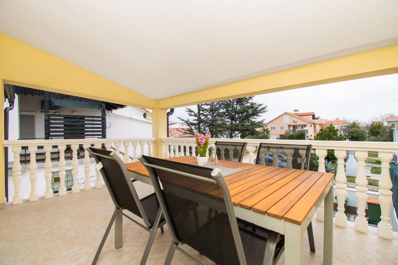 Apartment Tommy Privlaka  Ngoại thất bức ảnh